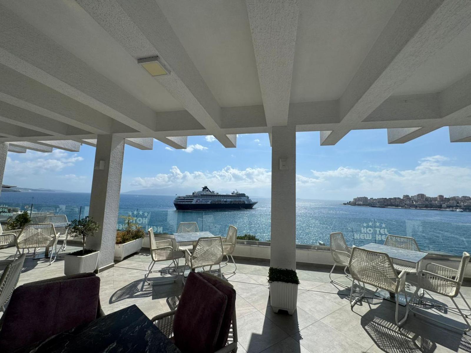 New Heaven Hotel Sarandë 外观 照片